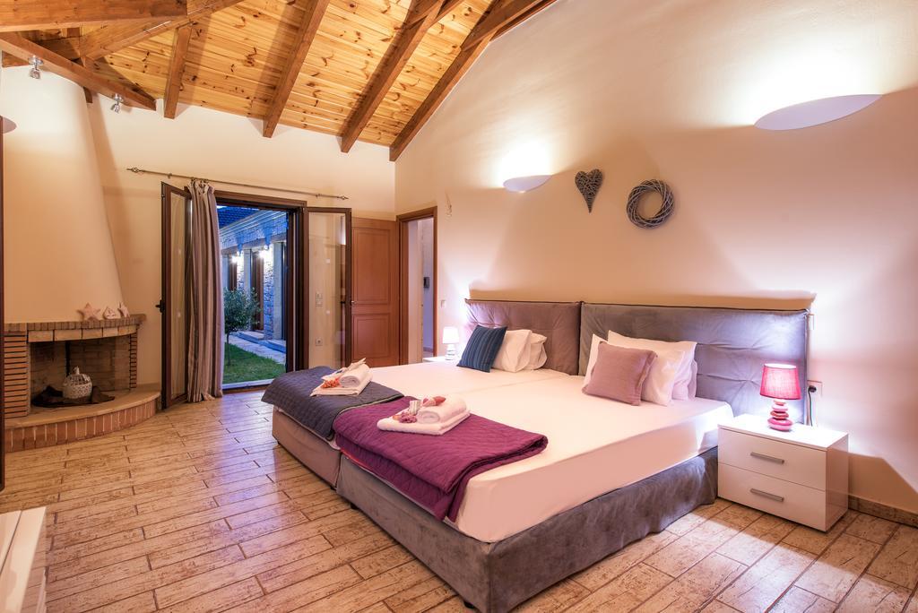 Astarte Villas - Kyveli Luxurious Private Villa Gaitani Chambre photo